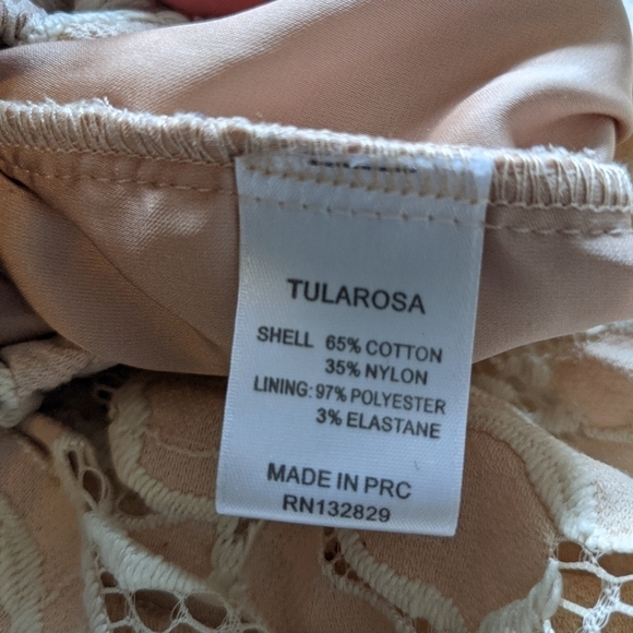 Tularosa hadley lace crochet cropped off the shoulder Top Small - Picture 11 of 15